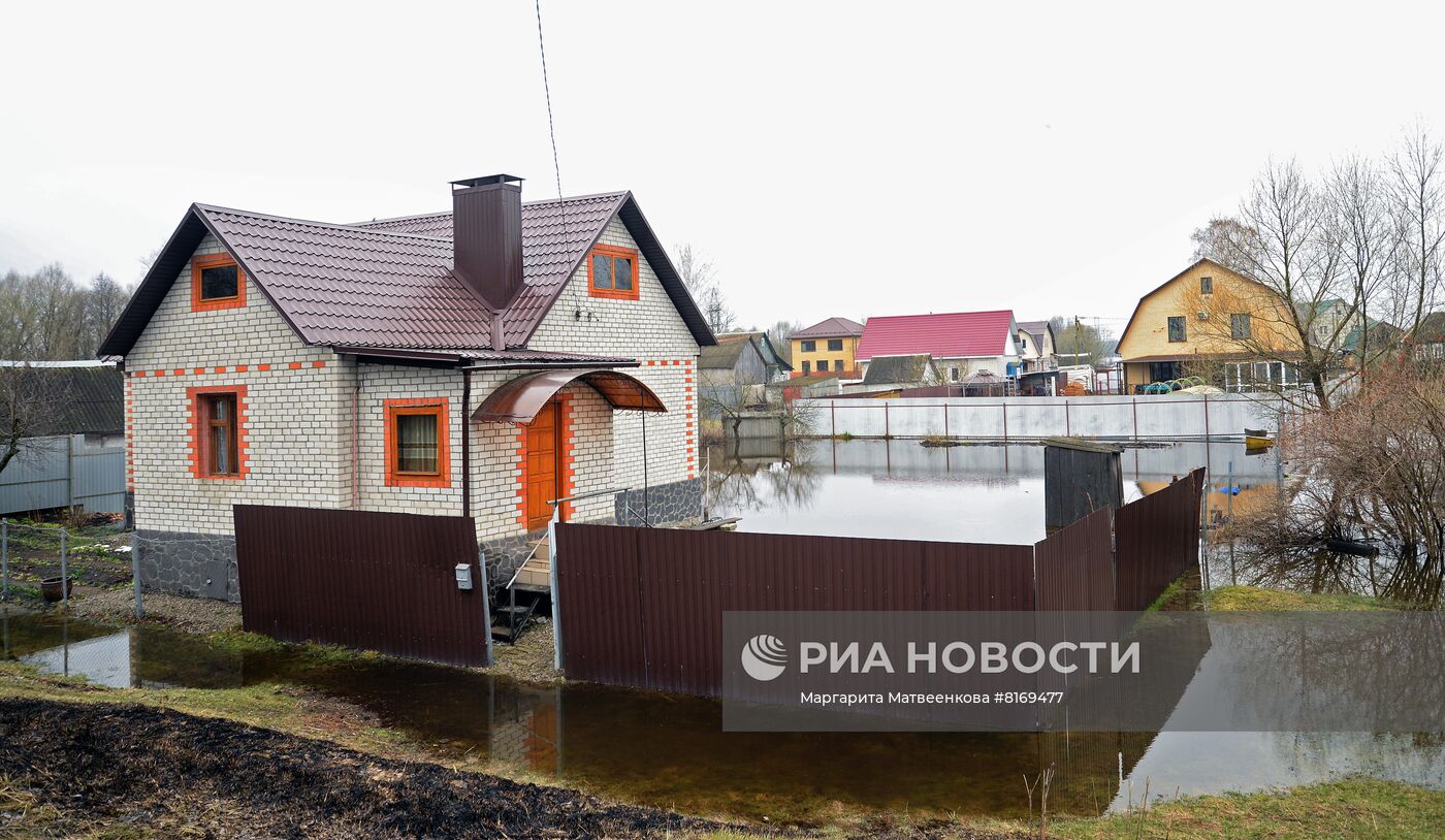 Весеннее половодье в регионах России