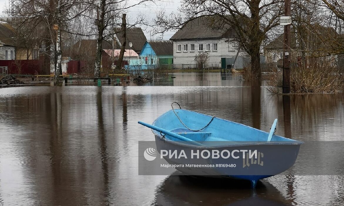 Весеннее половодье в регионах России