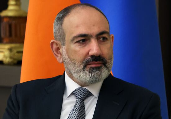 Президент РФ В. Путин провел переговоры с премьер-министром Армении Н. Пашиняном