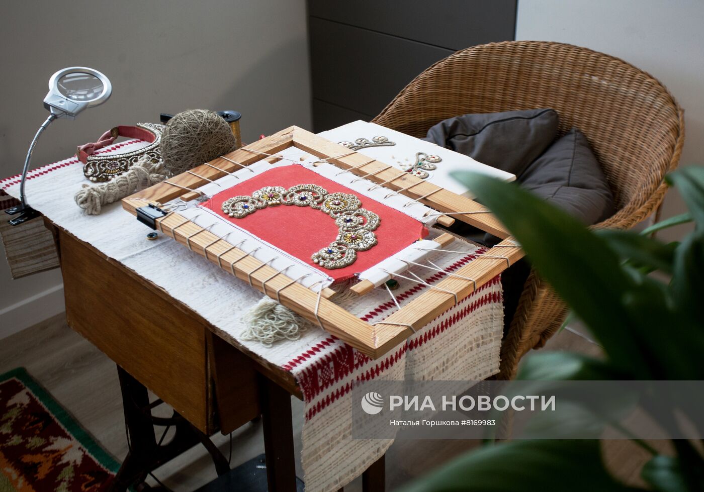 Изготовление кокошников ручной работы в Тюмени