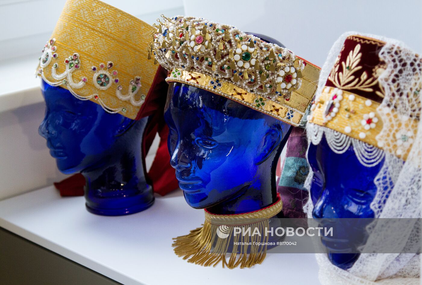 Изготовление кокошников ручной работы в Тюмени