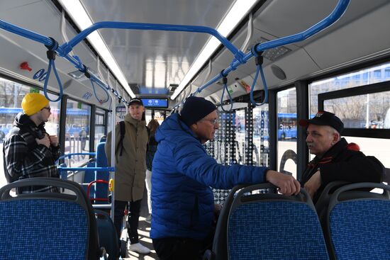 Запуск на маршрут двухсекционного электробуса в Москве