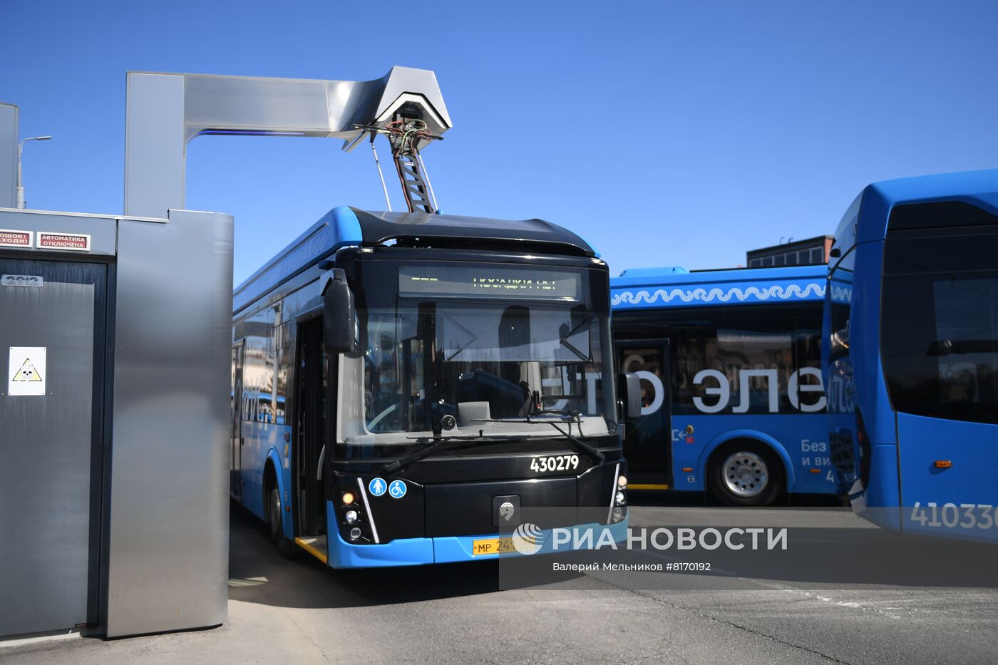Запуск на маршрут двухсекционного электробуса в Москве
