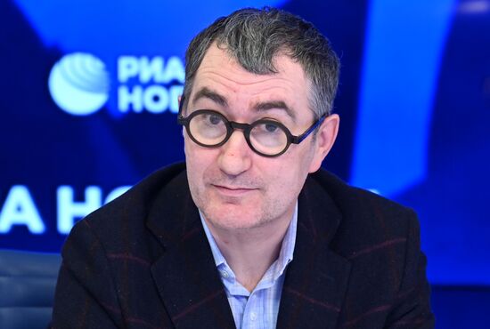 Презентация онлайн-платформы "Всероссийская актерская биржа"