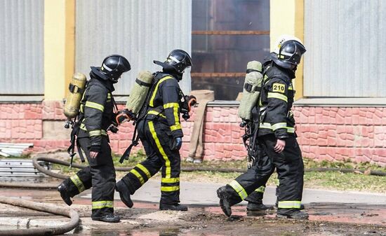 Пожар в оборонном НИИ в Твери