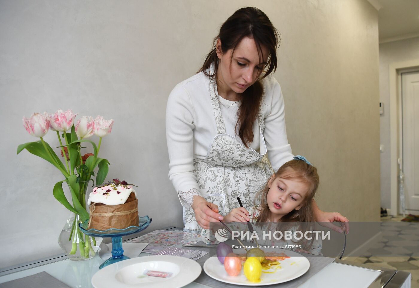 Подготовка к празднованию Пасхи