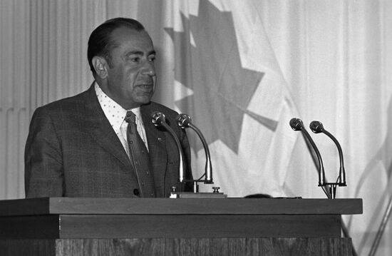 Вице-президент Общества "СССР-Канада" Григорий Агранат