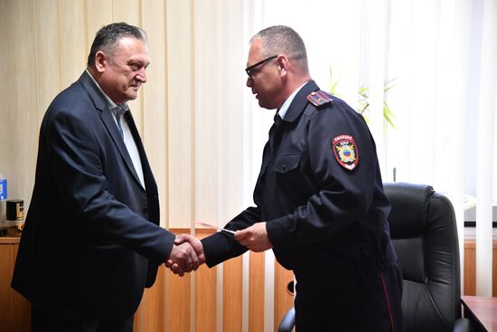 Выдача паспортов ЛНР в Старобельске