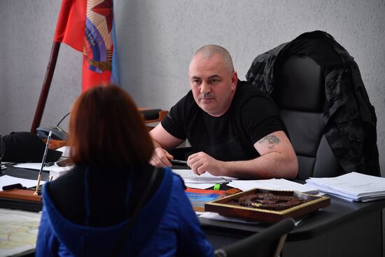 Выдача паспортов ЛНР в Старобельске