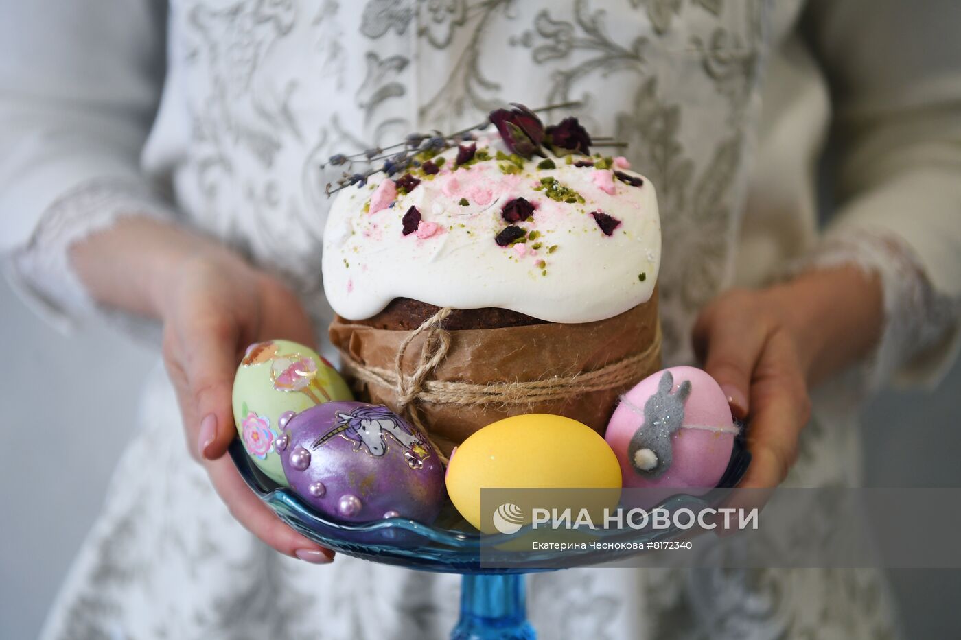 Подготовка к празднованию Пасхи