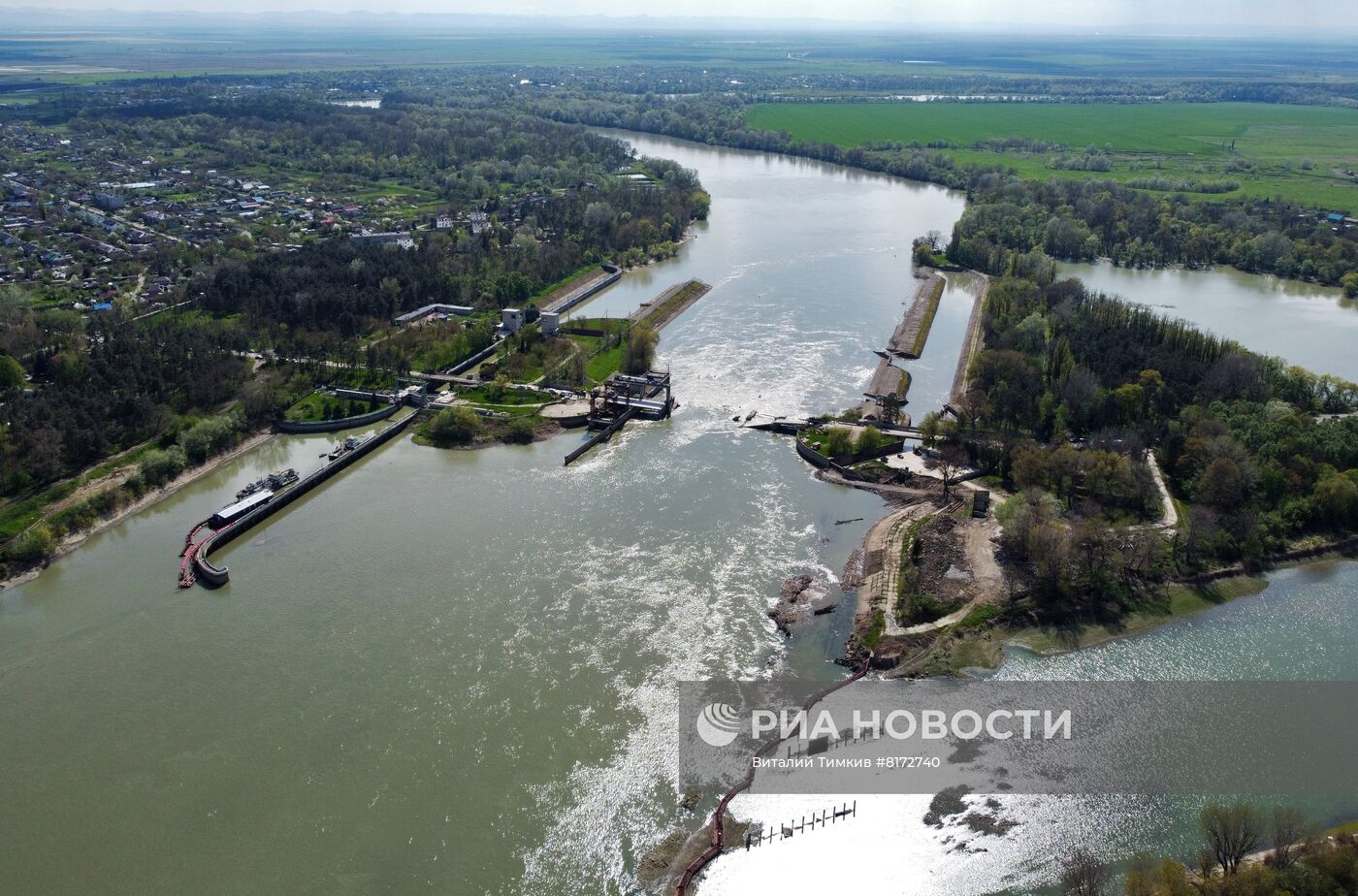 Обрушение плотины на Фёдоровском гидроузле