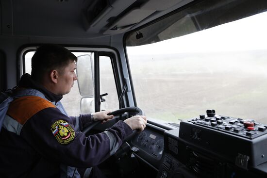 Доставка и разгрузка гуманитарной помощи в Харьковской области