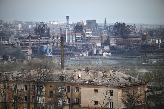 Металлургический комбинат "Азовсталь" в Мариуполе