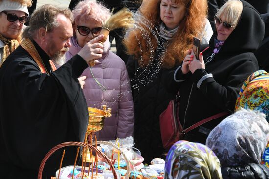 Празднование Пасхи в регионах России