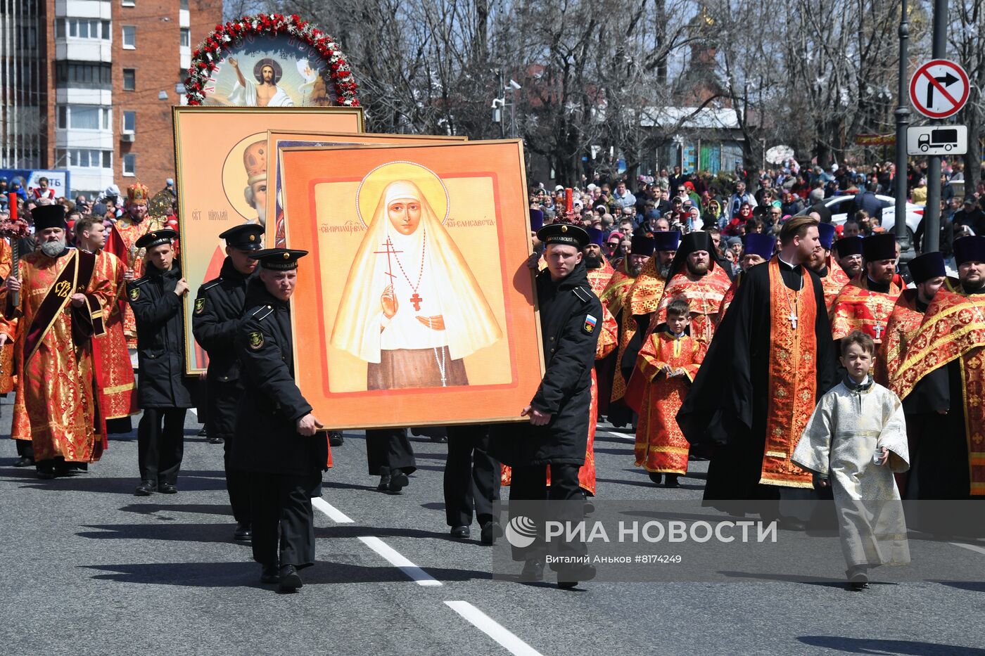 Празднование Пасхи в регионах России