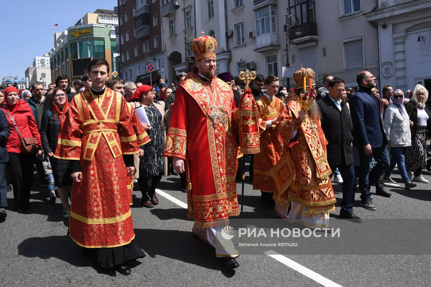 Празднование Пасхи в регионах России