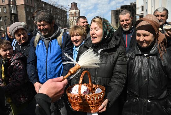 Празднование Пасхи в Мариуполе