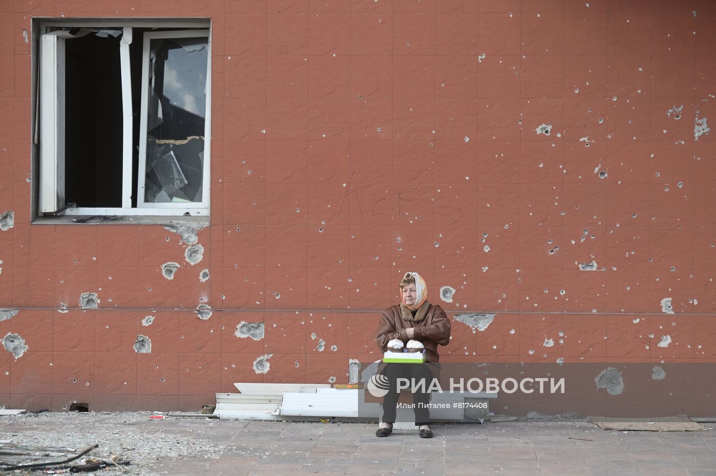 Празднование Пасхи в Мариуполе