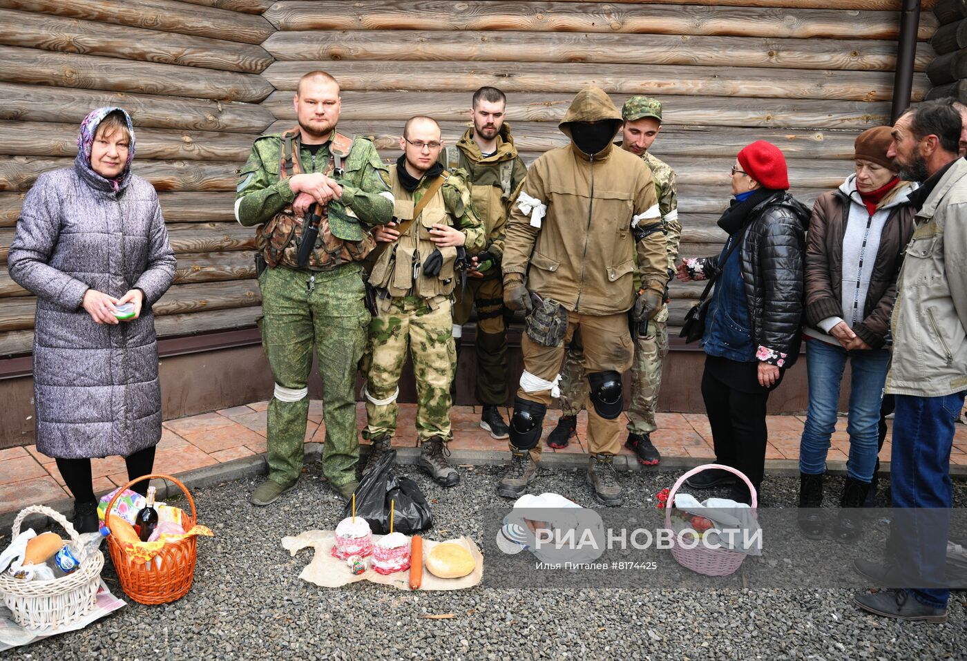 Празднование Пасхи в Мариуполе