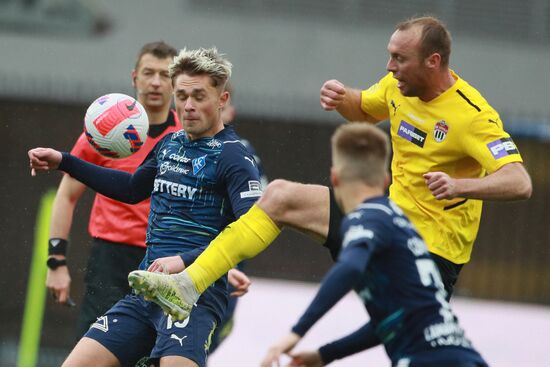 Футбол. РПЛ. Матч "Химки" - "Крылья Советов"