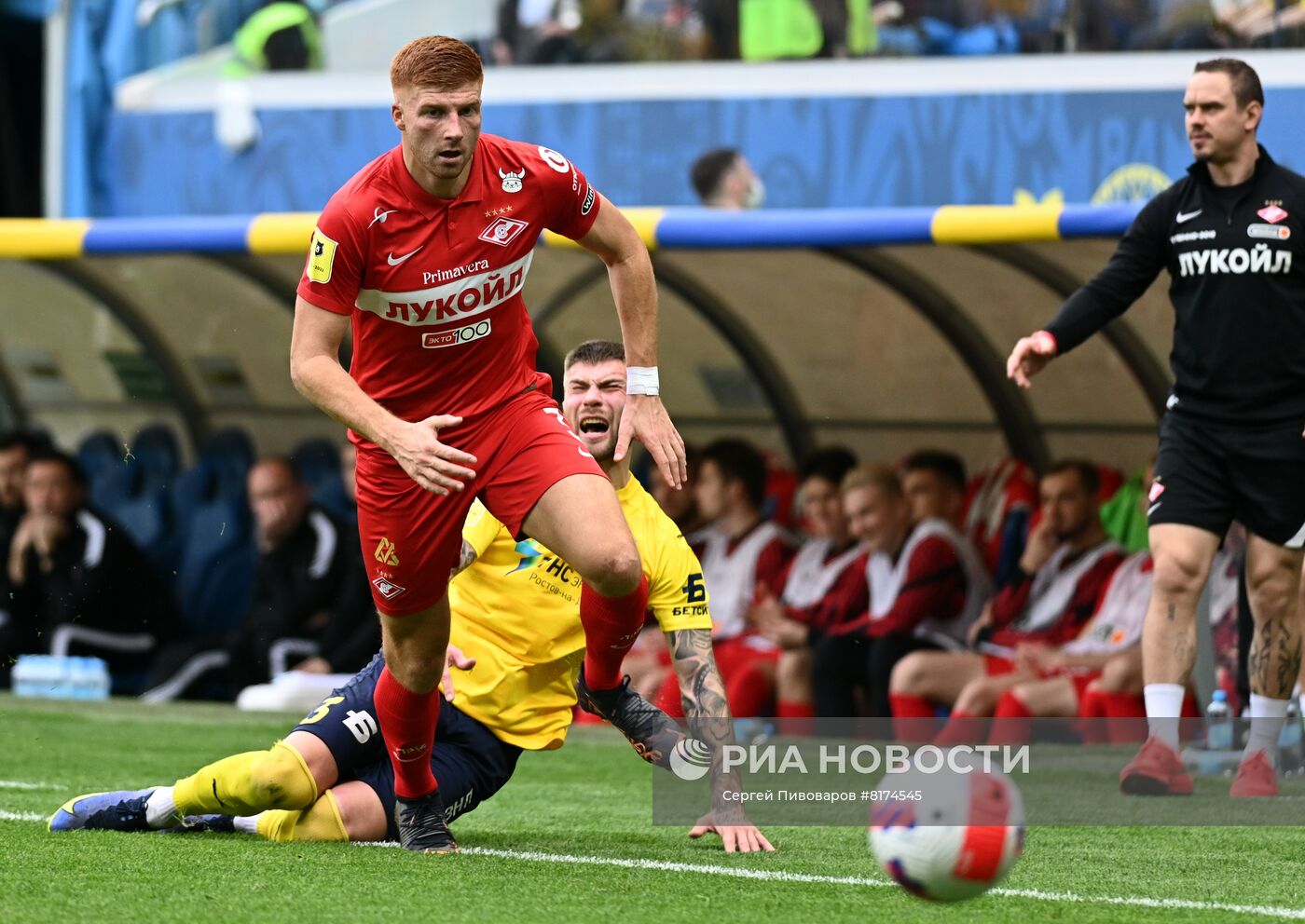 Футбол. РПЛ. Матч "Ростов" - "Спартак"