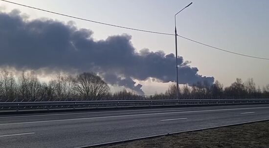 Пожар на нефтебазе в Брянске