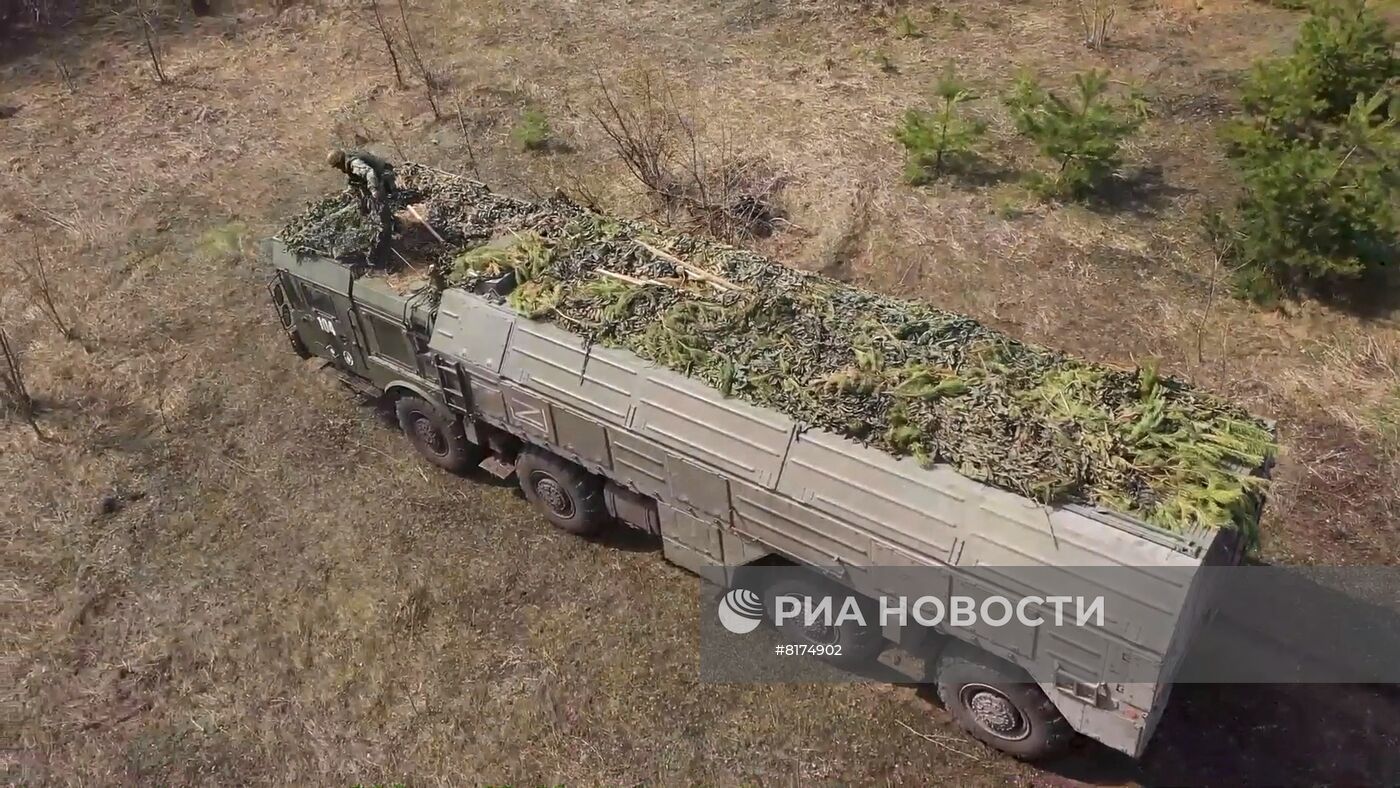 Нанесение удара "Искандером" по украинским складам с боеприпасами и вооружением