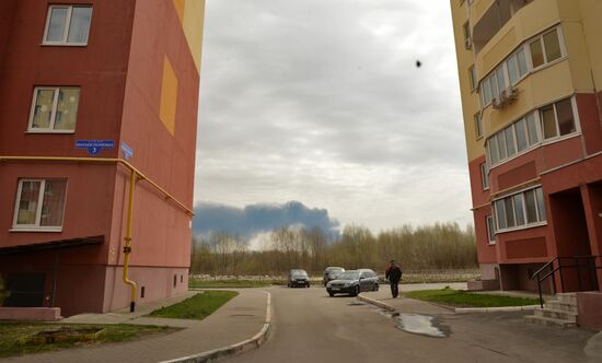 Пожар на нефтебазе в Брянске