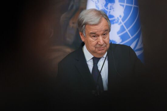 Встреча главы МИД РФ С. Лаврова с генсеком ООН А. Гутеррешем