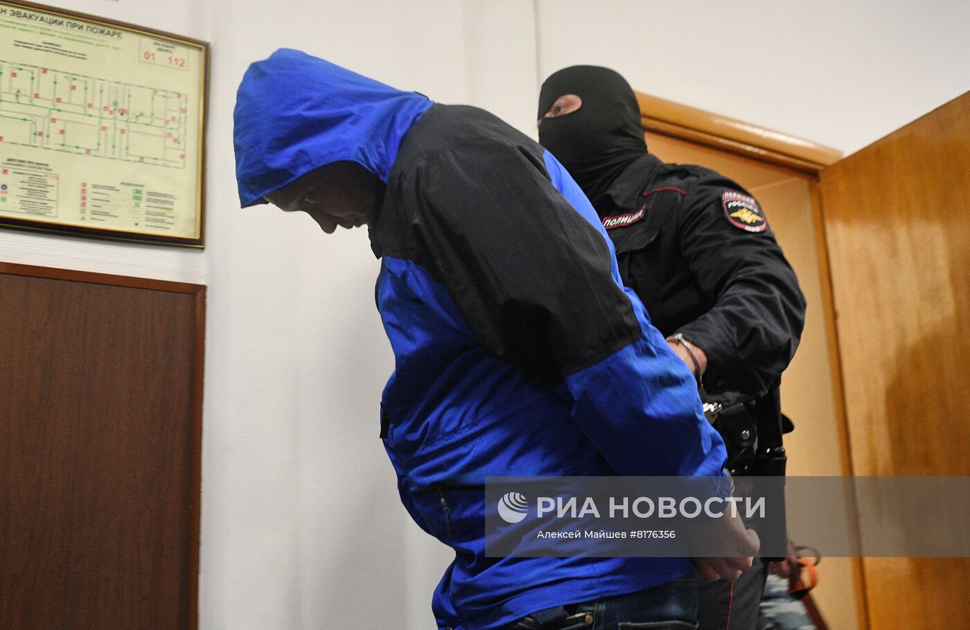 Избрание меры пресечения по делу о покушении на телеведущего Соловьева
