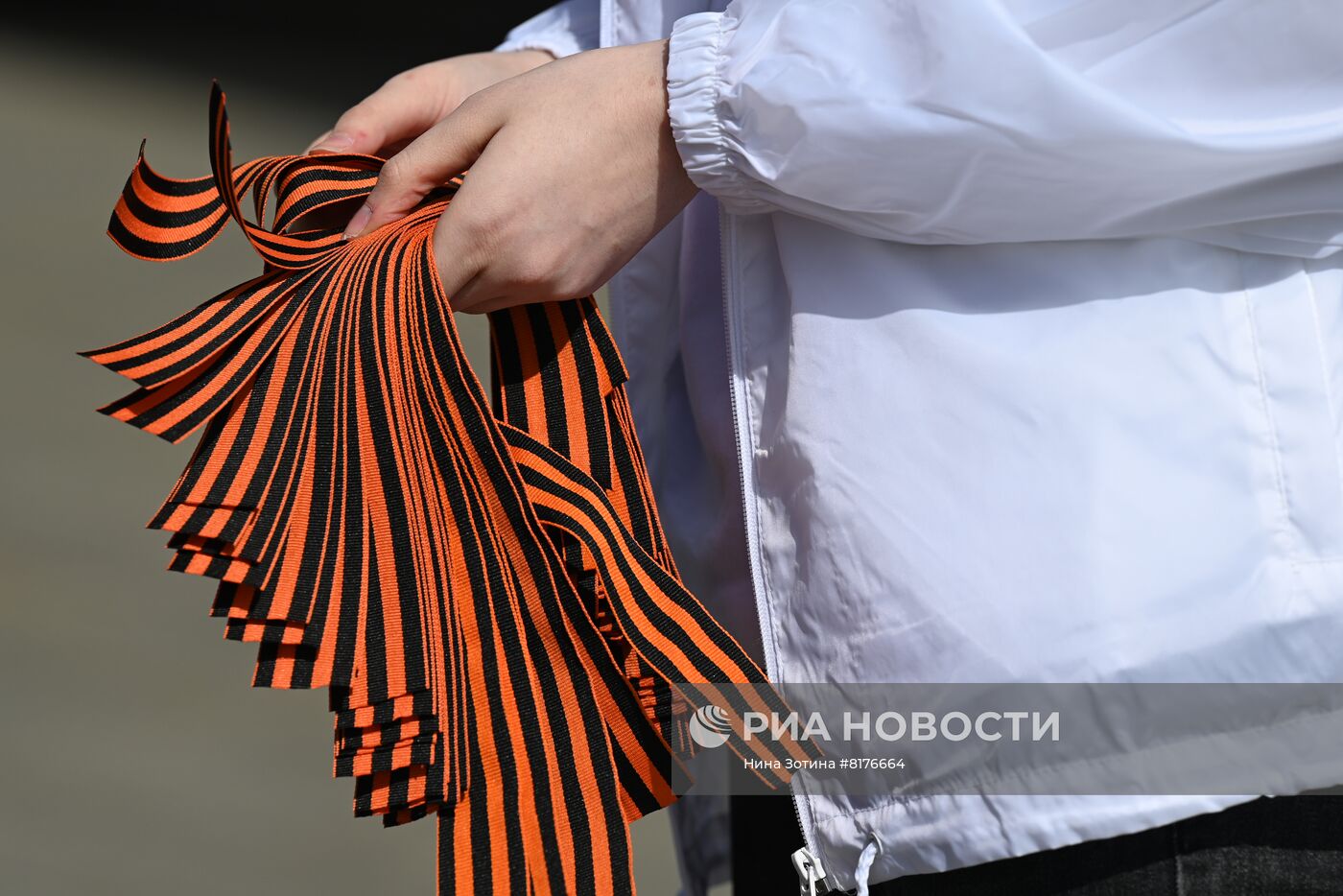 Старт акции "Георгиевская ленточка" в Москве