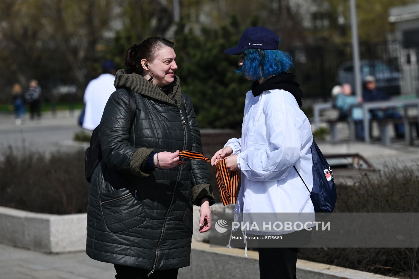 Старт акции "Георгиевская ленточка" в Москве