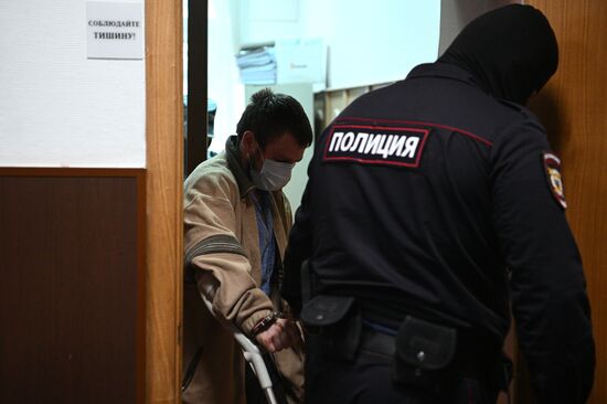 Избрание меры пресечения по делу о покушении на телеведущего Соловьева