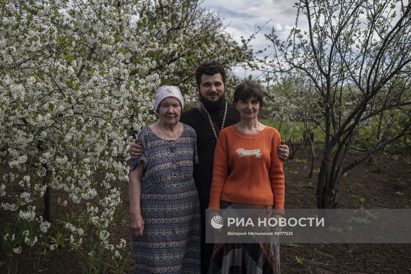 Воссоединение семьи на освобожденных Народной милицией ЛНР территориях