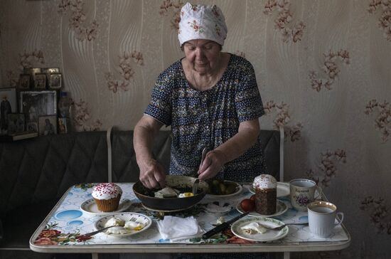 Воссоединение семьи на освобожденных Народной милицией ЛНР территориях