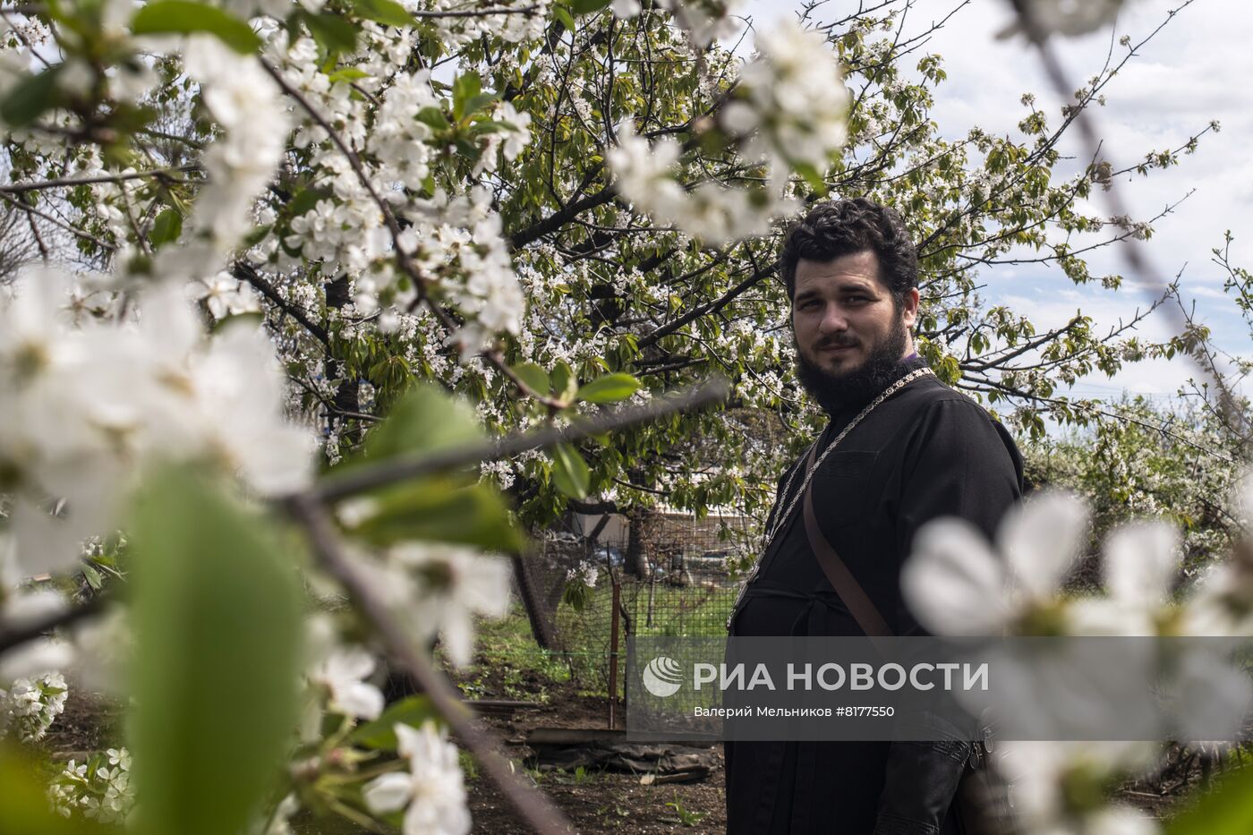 Воссоединение семьи на освобожденных Народной милицией ЛНР территориях