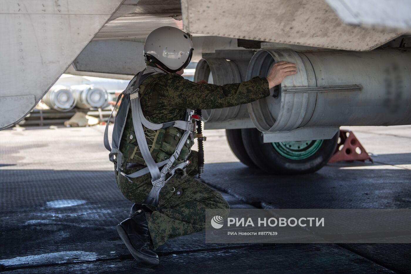 Авиация ВКС РФ готовится к боевым вылетам