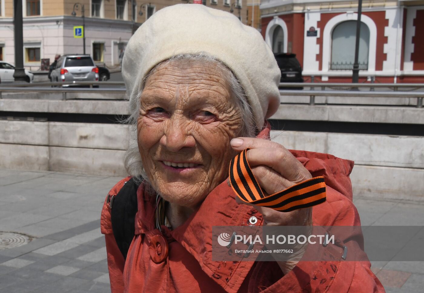 Акция "Георгиевская ленточка" во Владивостоке