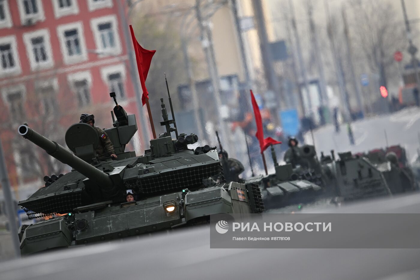 Подготовка к репетиции парада Победы в Москве