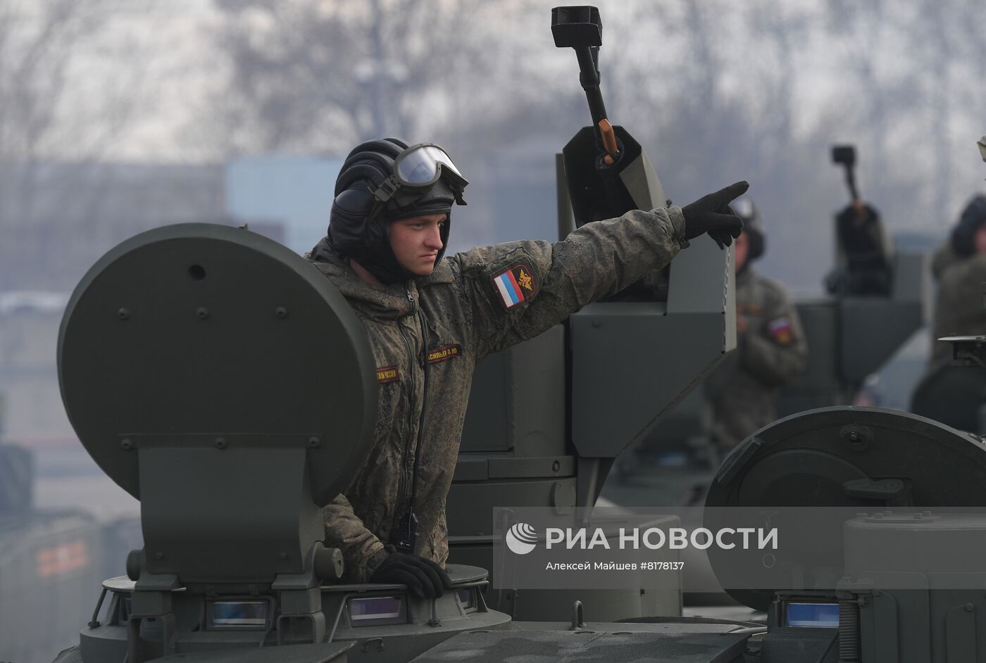 Подготовка к репетиции парада Победы в Москве