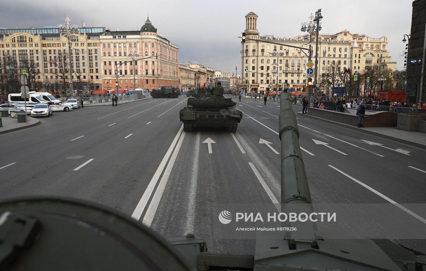 Подготовка к репетиции парада Победы в Москве