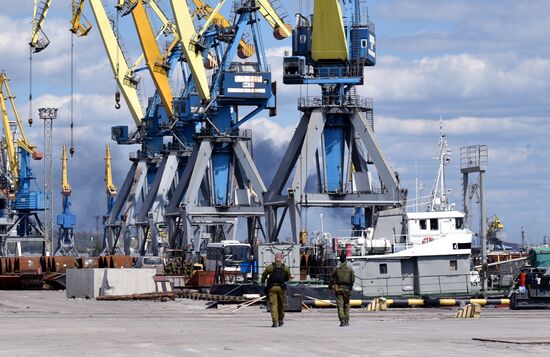 Глава ДНР Д. Пушилин посетил Мариуполь