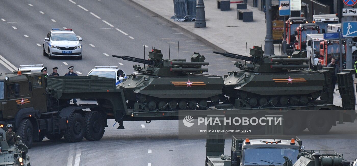 Подготовка к репетиции парада Победы в Москве