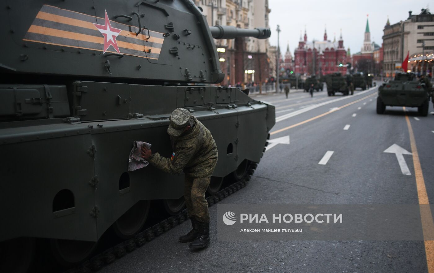 Подготовка к репетиции парада Победы в Москве