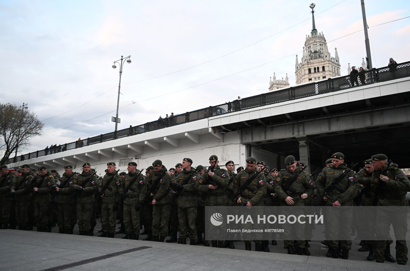 Подготовка к репетиции парада Победы в Москве