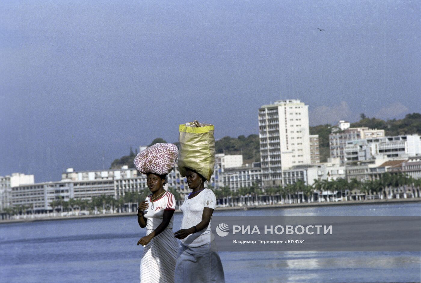 Республика Ангола