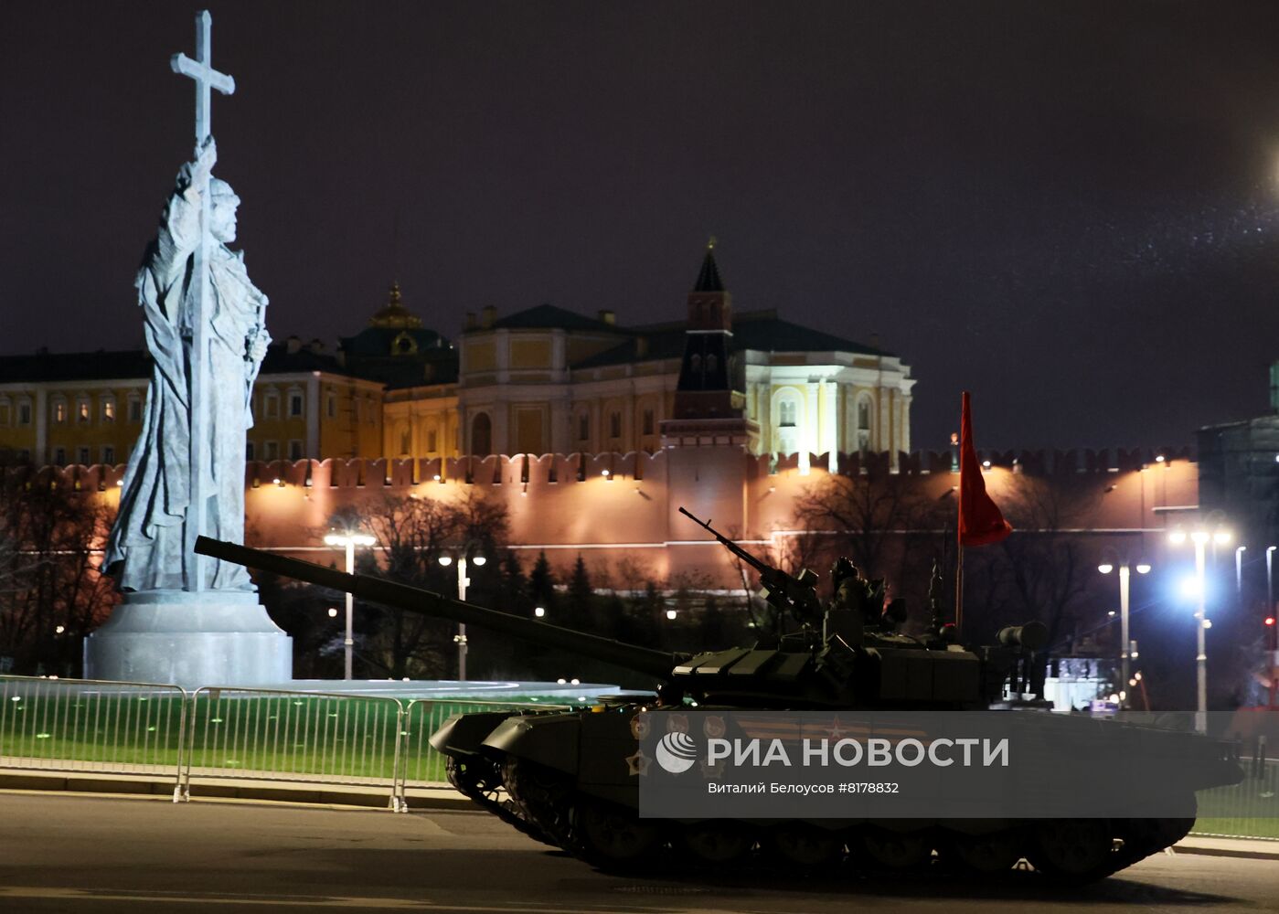 Подготовка к репетиции парада Победы в Москве