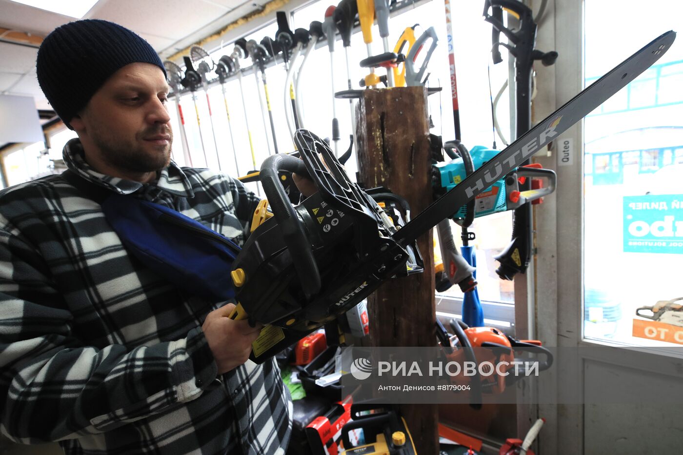 Продажи строительных материалов выросли с началом дачного сезона