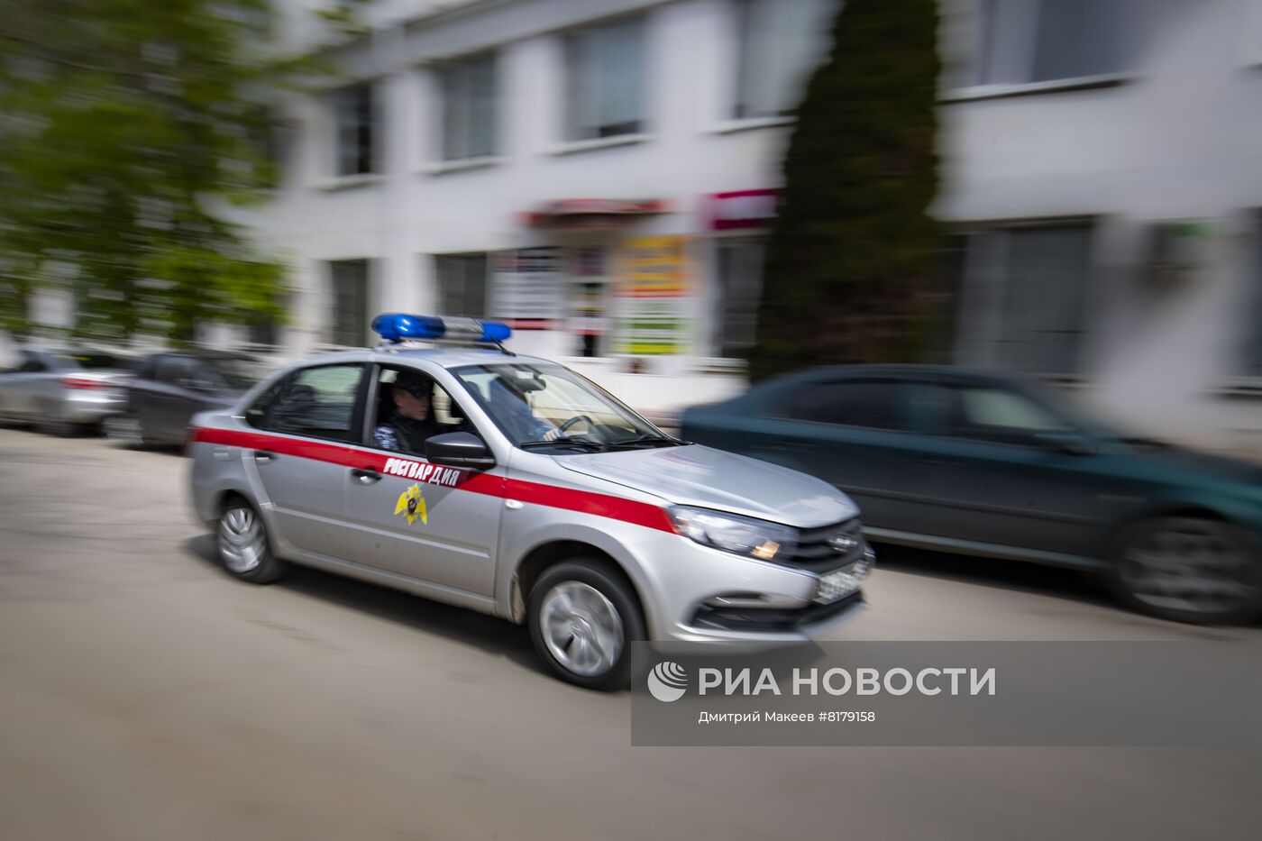 Сотрудники Росгвардии в Крыму