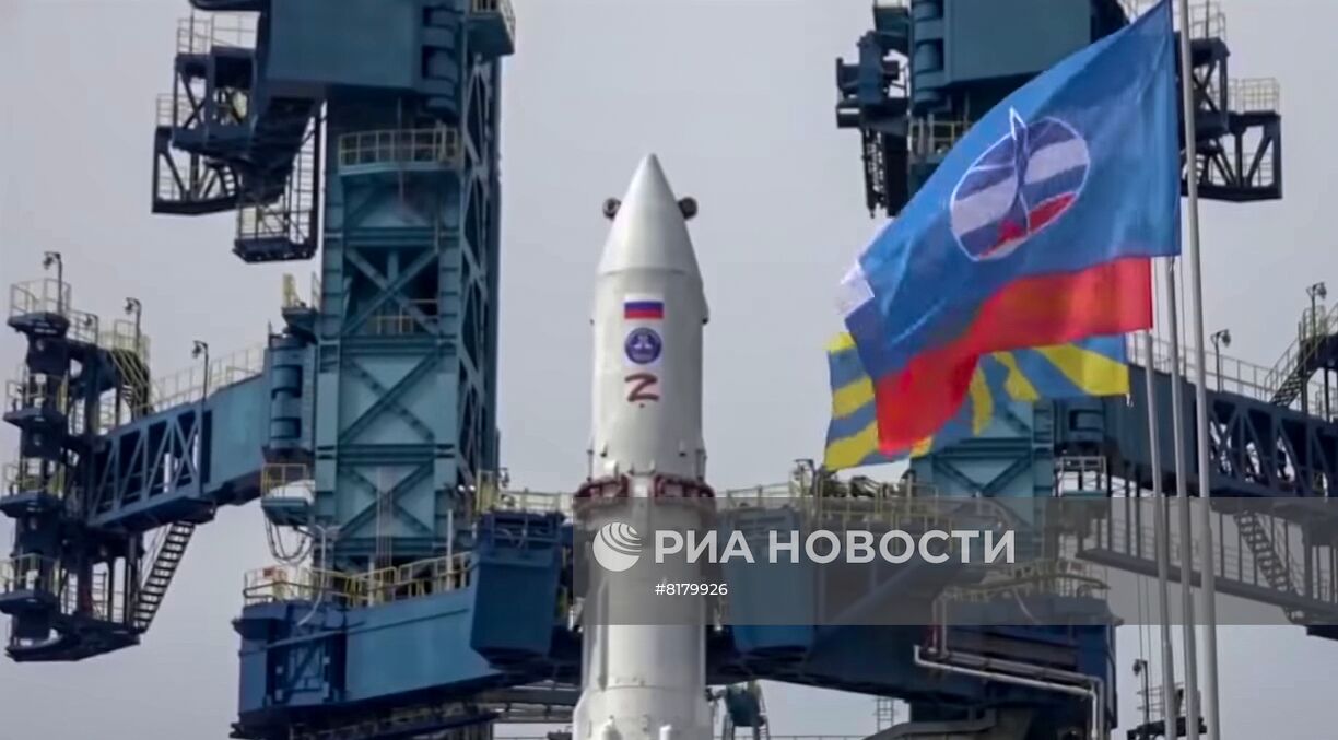 С космодрома Плесецк запущена ракета "Ангара-1.2" со спутником Минобороны РФ